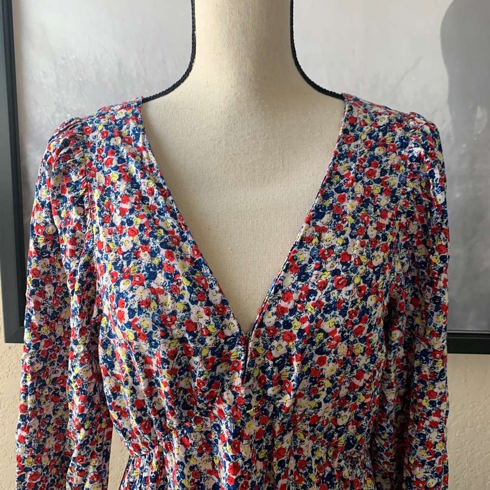 H&M Deep V-Neck Maxi Dess Size Small - Picture 2 of 7
